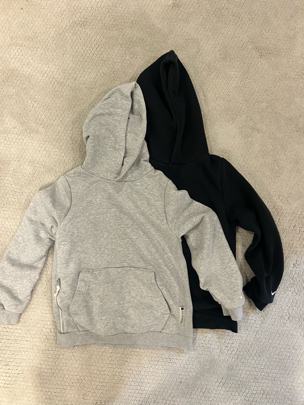 Boys Nike Hoodie Pack - Gray & Black Pullover Hoodies Large